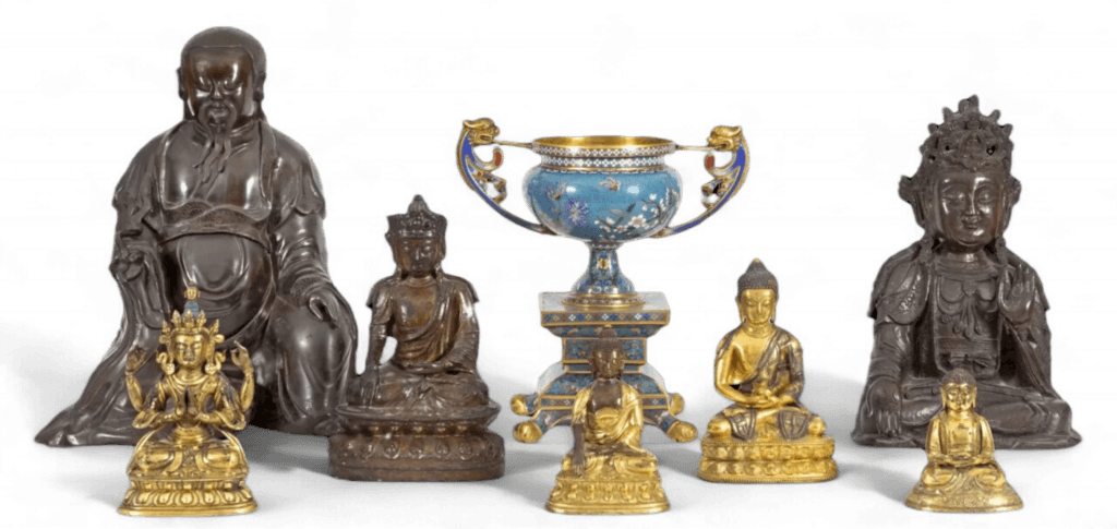 Arts asiatiques - statues de Bouddha en bronze doré